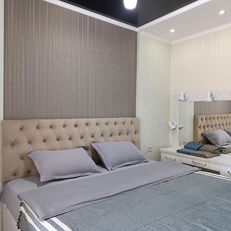 Ferienwohnung Aura On Abdrahmanova 145 Bischkek Exterior foto